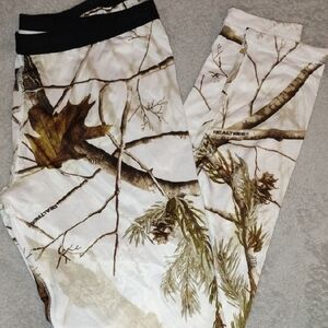 Realtree Camouflage Leggings - White and Brown